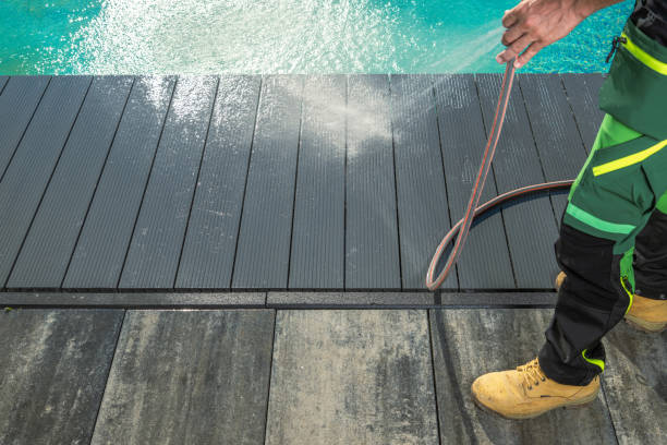 Best Concrete Pressure Washing  in Iowa Park, TX